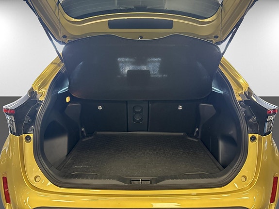Toyota Yaris Cross 7 of 14