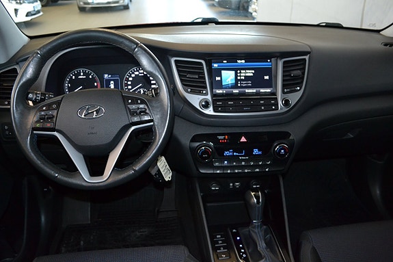 Hyundai Tucson 6 of 11