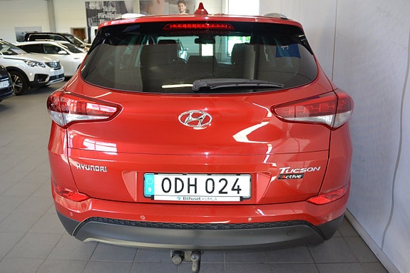 Hyundai Tucson 8 of 11