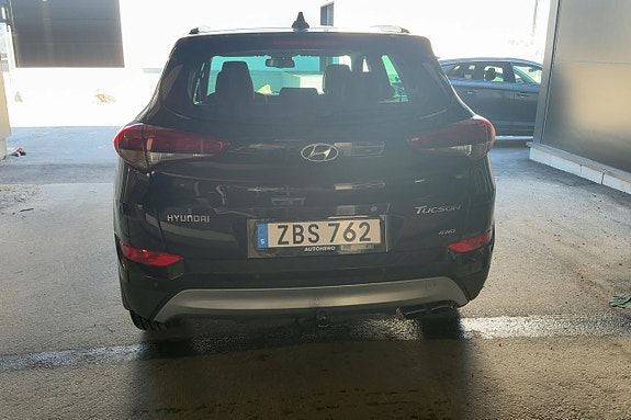 Hyundai Tucson 4 of 5