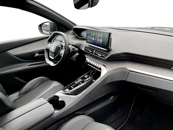 Peugeot 5008 11 of 16