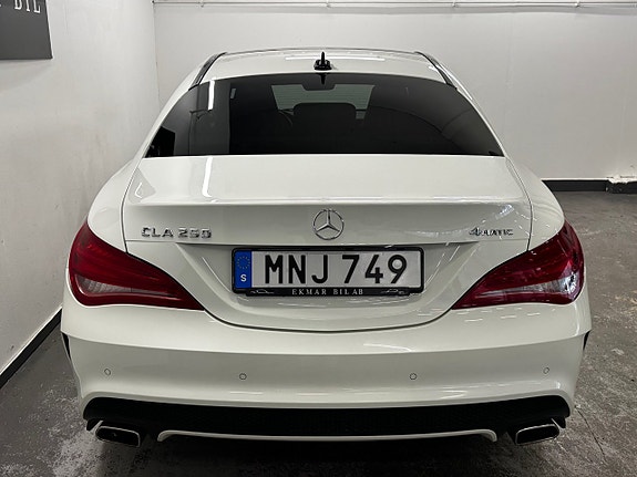 Mercedes-Benz CLA250 5 of 5