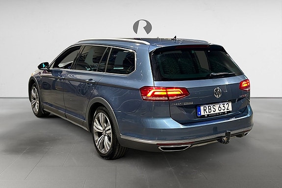 Volkswagen Passat Alltrack 5 of 5