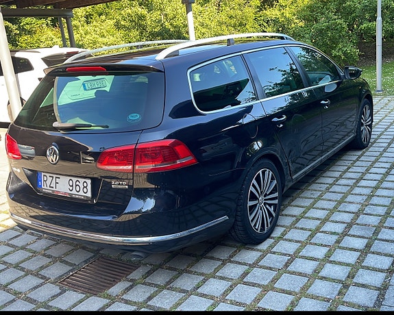 Volkswagen Passat 3 of 4