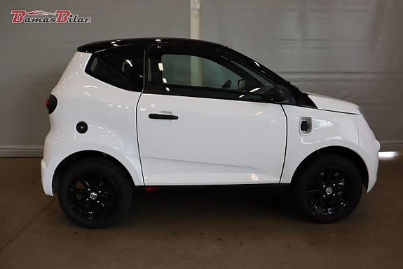 Aixam Minauto 6 of 18