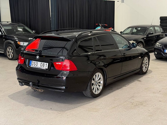 BMW 318d 3 of 7