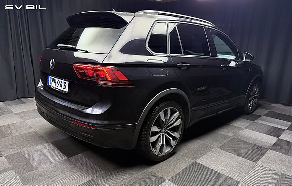 Volkswagen Tiguan 4 of 30