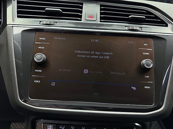 Volkswagen Tiguan 24 of 30
