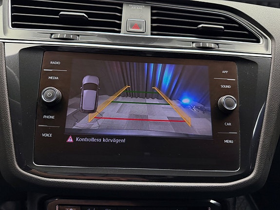 Volkswagen Tiguan 25 of 30