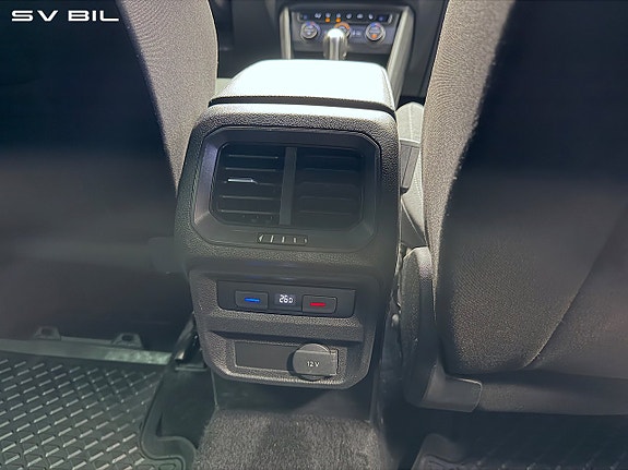 Volkswagen Tiguan 16 of 30