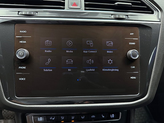 Volkswagen Tiguan 27 of 30