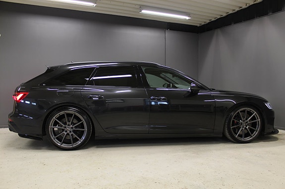 Audi S6 5 of 5