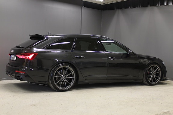 Audi S6 4 of 5
