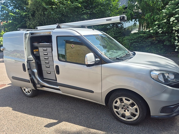 Fiat Doblo 2 of 5
