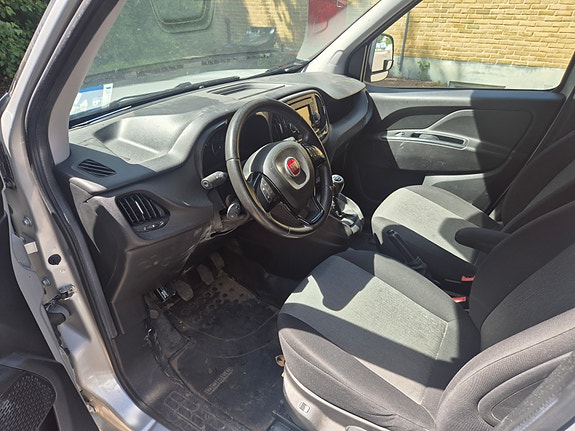 Fiat Doblo 3 of 5