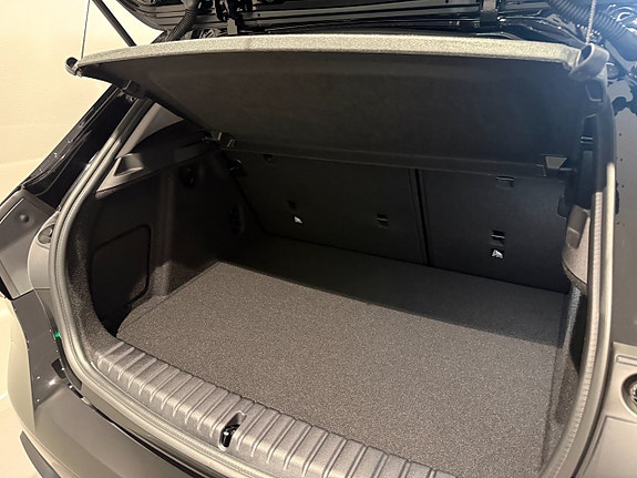 BMW 120 6 of 18