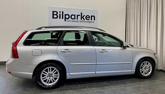 Volvo V50 5 of 5