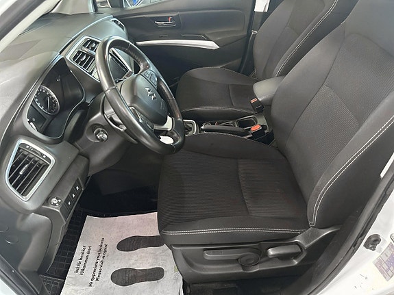 Suzuki S-Cross 8 of 15