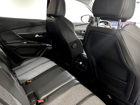 Peugeot 3008 12 of 15