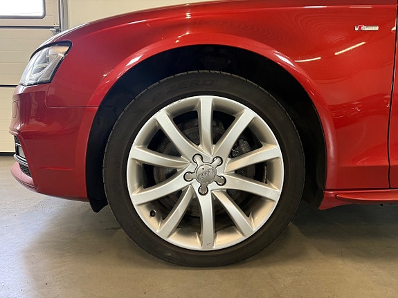 Audi A4 4 of 5