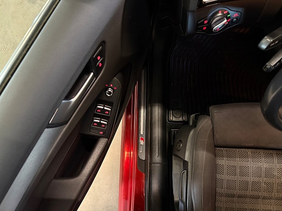 Audi A4 8 of 15