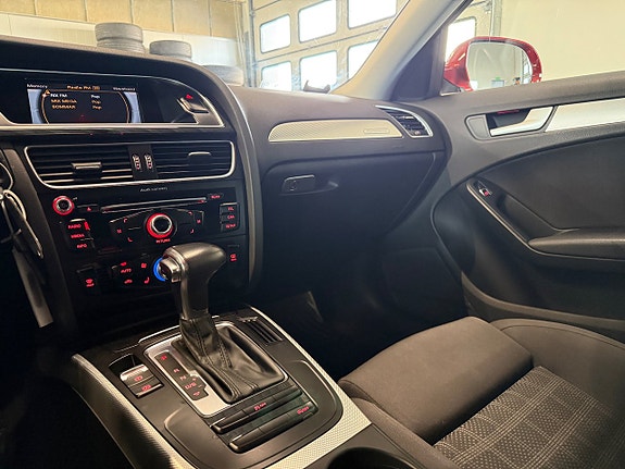 Audi A4 11 of 15