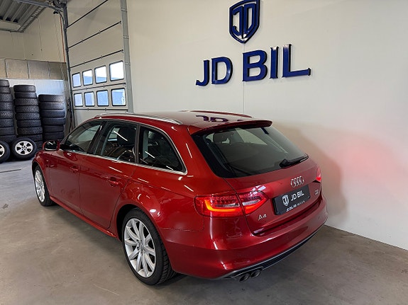 Audi A4 3 of 5