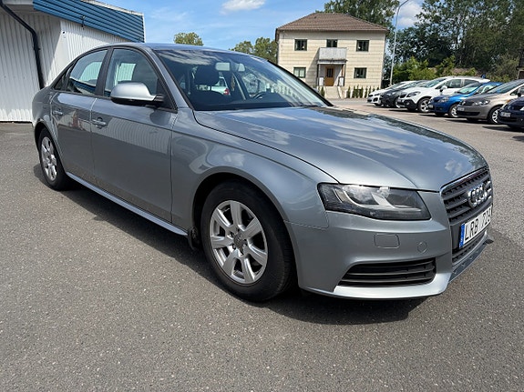 Audi A4 9 of 15