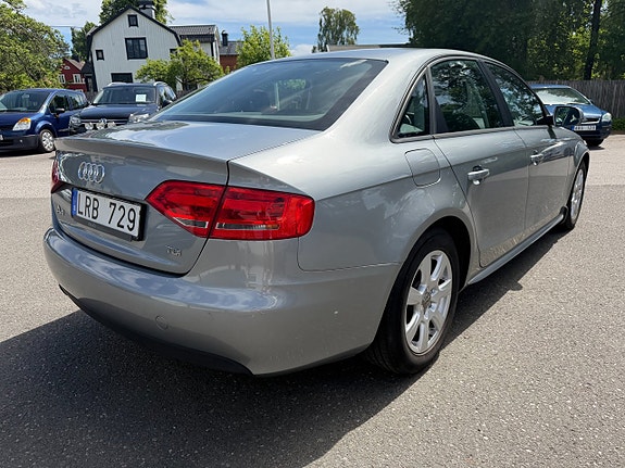 Audi A4 6 of 15