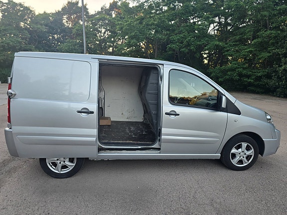 Peugeot Expert 12 of 13