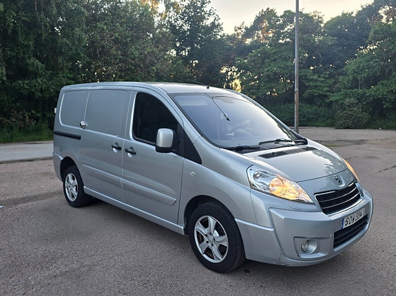 Peugeot Expert 2 of 5