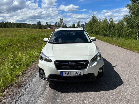 Subaru XV 2 of 5