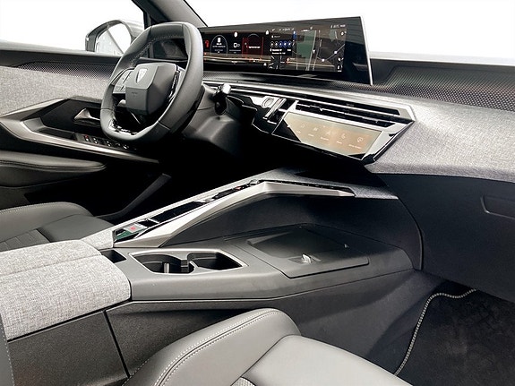 Peugeot 5008 11 of 15