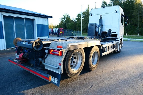 Scania 13966Mil R590B6x2 3 of 10