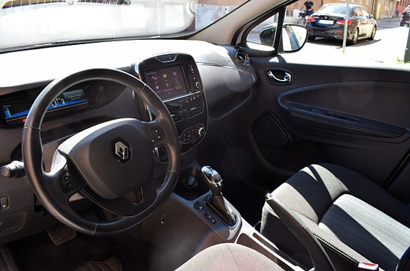 Renault Zoe 10 of 13