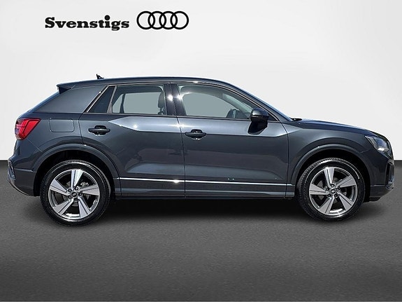 Audi Q2 3 of 5
