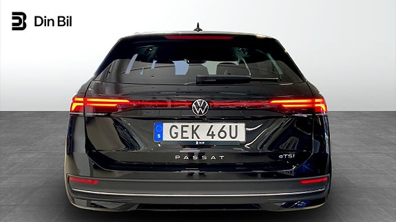 Volkswagen Passat 5 of 5