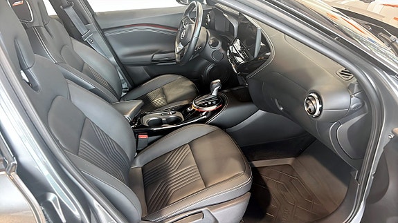 Nissan Juke 3 of 9
