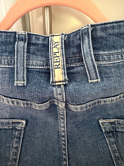 Product image 9 of 16