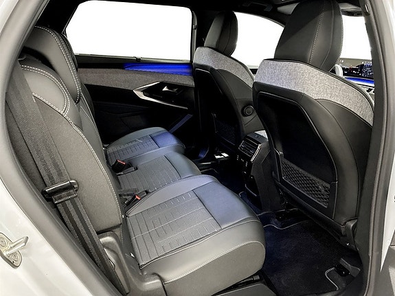 Peugeot 5008 12 of 15