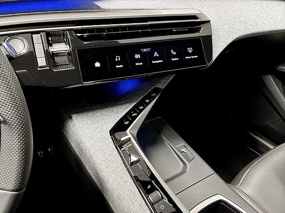 Peugeot 5008 10 of 15