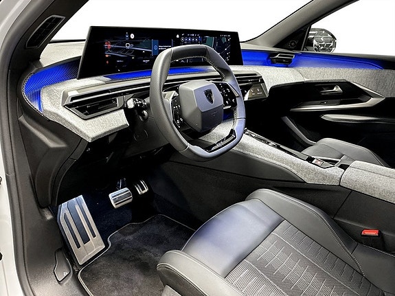 Peugeot 5008 5 of 15