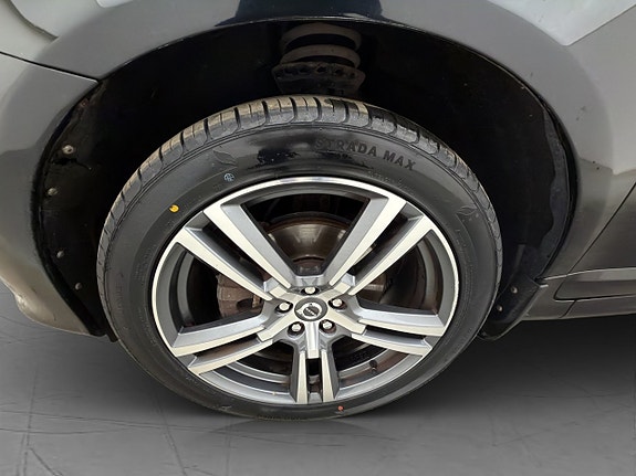 Volvo XC60 29 of 30