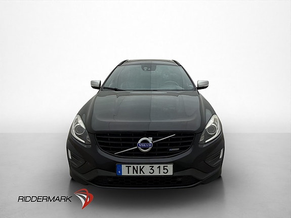 Volvo XC60 2 of 30