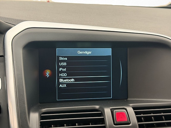 Volvo XC60 18 of 30