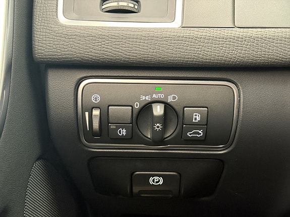 Volvo XC60 27 of 30