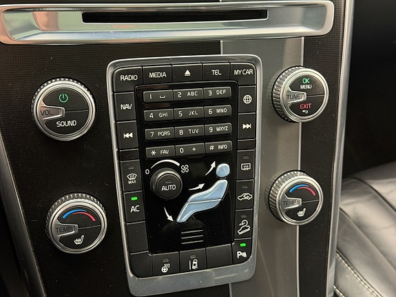 Volvo XC60 20 of 30