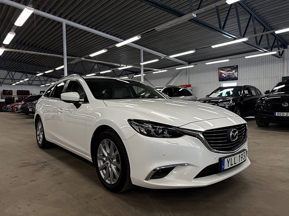 Mazda 6 3 of 5