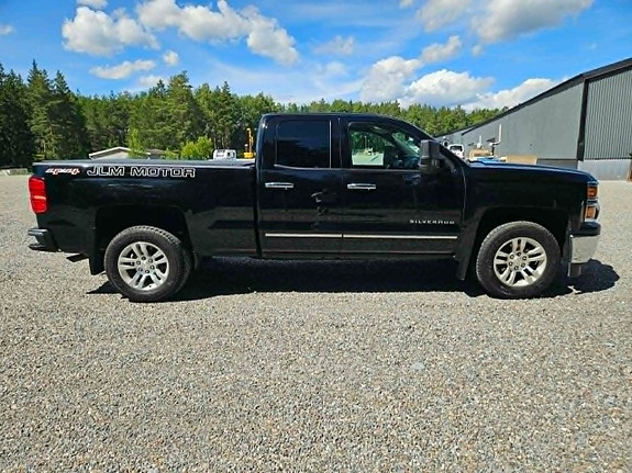 Chevrolet Silverado 1500 4 of 5