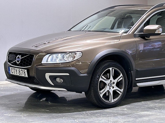 Volvo XC70 3 of 5